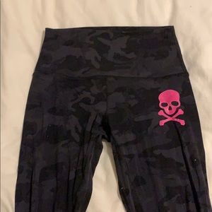 Camo align pants